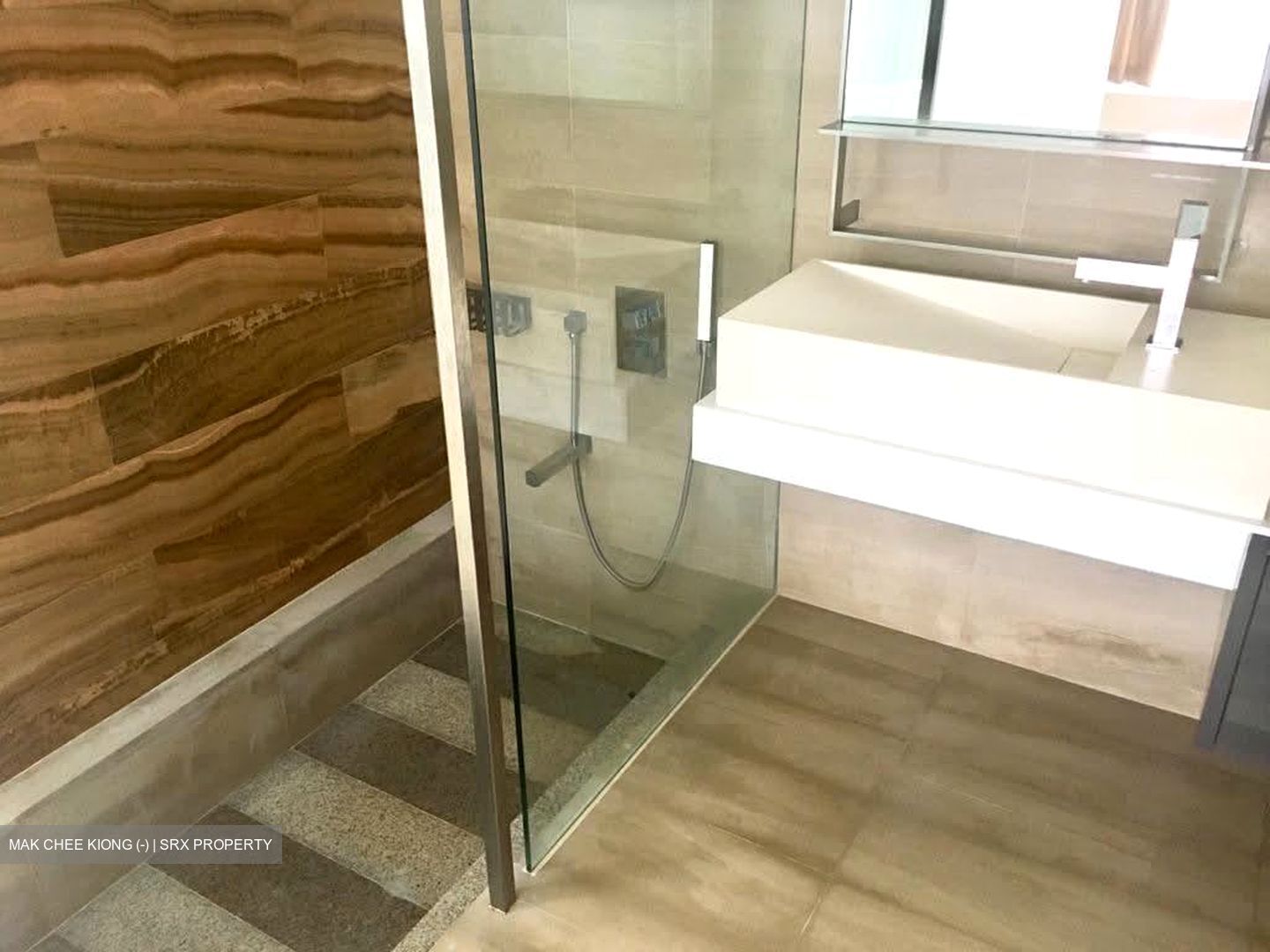 SilverSea (D15), Condominium #591300501
